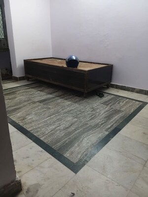 1 RK Apartment For Rent in South Delhi