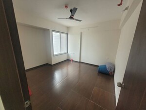 Room in 3 BHK Apartment at Gini Vivante, Kiwale – for Rent