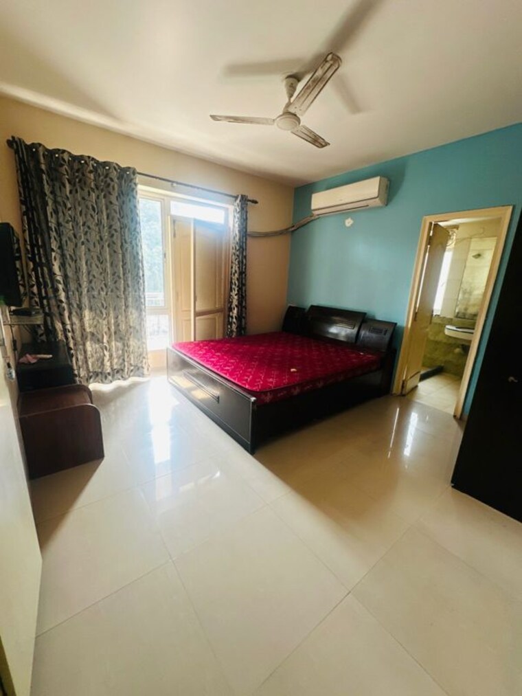 Bedroom, bestech-park-view-city-2 3 Bedroom 1859 Sq.Ft. Apartment In Sector 49 Gurgaon 10705393