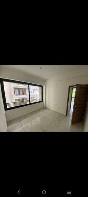 Room in 3 BHK Apartment at Vivaan Aura, Zundal – for Rent