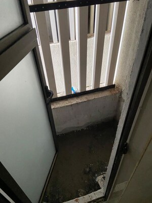Balcony in 1 BHK Apartment at Raymond Ten X Habitat, Pokhran Road No Two – for Sale
