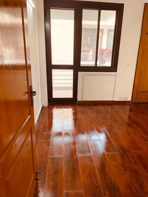 Kitchen in 3 BHK Builder Floor at Unitech South City II, Sector 50 – for Rent