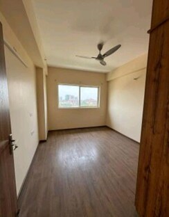 3 BHK +Apartment For Rent in Experion Capital