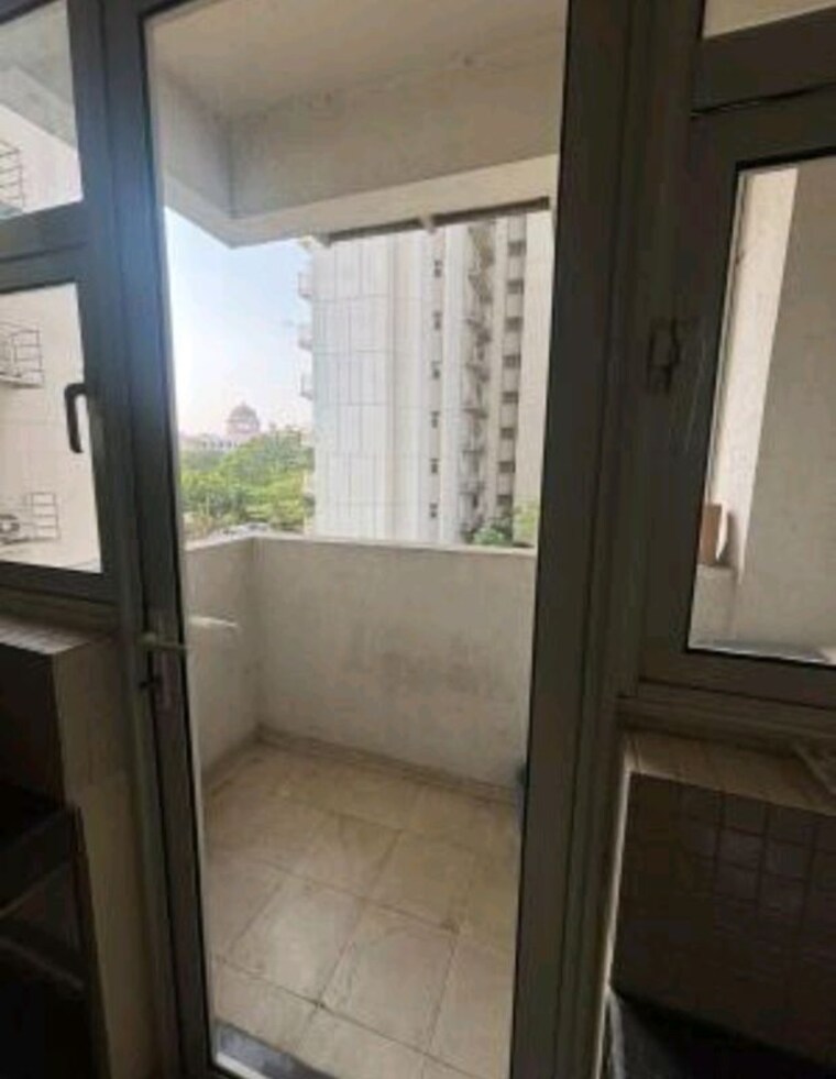 Balcony, experion-capital 3 Bedroom 1198 Sq.Ft. Apartment In Gomti Nagar Lucknow 10705404