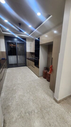Kitchen in 3 BHK Builder Floor at Uppal Southend, Sector 49 – for Rent