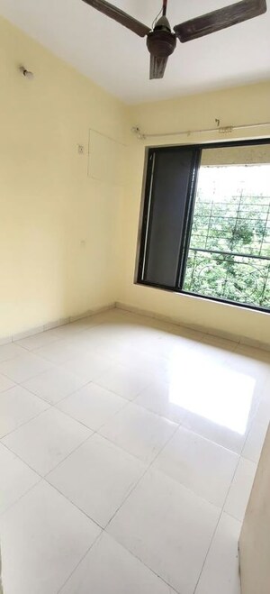 1 RK Apartment For Rent in Om Prathamesh, Seawoods
