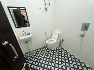Bathroom in 2 BHK Builder Floor at Sector 56 – for Rent