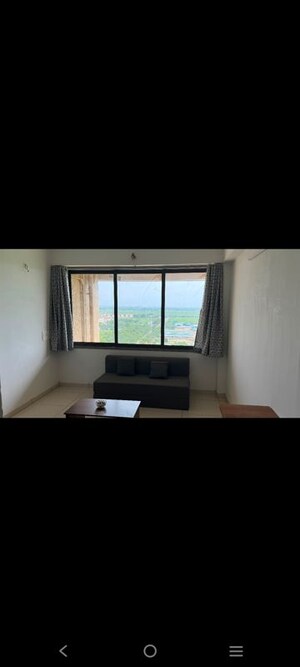 Room in 2 BHK Apartment at Supercity Joy, Science City – for Rent
