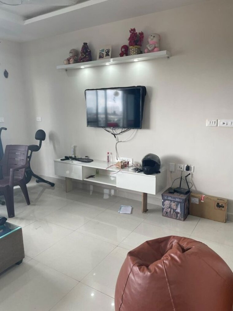 Living Room, sjr-watermark 3 Bedroom 1655 Sq.Ft. Apartment In Harlur Bangalore 10705428