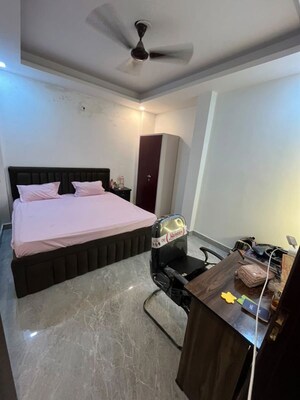 Bedroom in 2 BHK Builder Floor at Chattarpur – for Rent