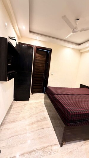 Bedroom in 2 BHK Builder Floor at Chattarpur – for Rent