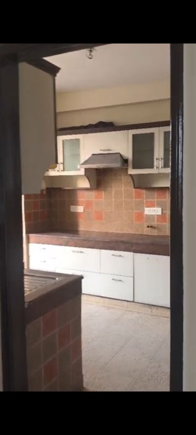 Kitchen, badshahpur 3 Bedroom 2400 Sq.Ft. Apartment In Badshahpur Gurgaon 10705452