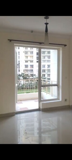 Room in 3 BHK Apartment at Badshahpur – for Rent
