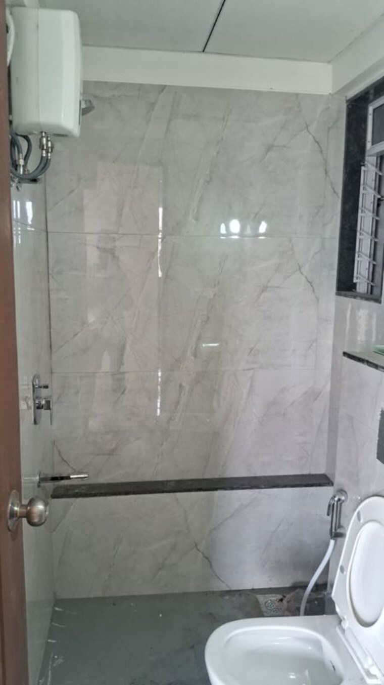 Bathroom, pride-larkins-nest 1 Bedroom 444 Sq.Ft. Apartment In Ghodbunder Road Thane 10705475