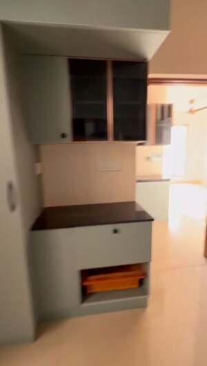 Furnished Amenities in 2 BHK Apartment at Aurobindo Kohinoor, Serilingampally – for Rent