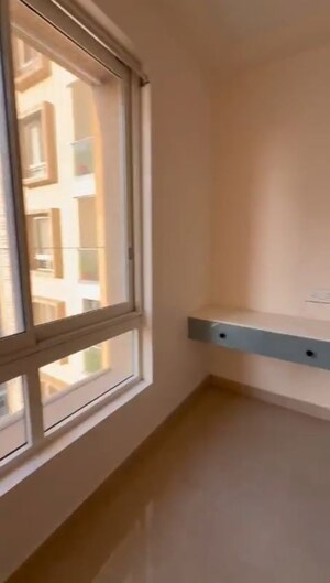 Furnished Amenities in 2 BHK Apartment at Aurobindo Kohinoor, Serilingampally – for Rent