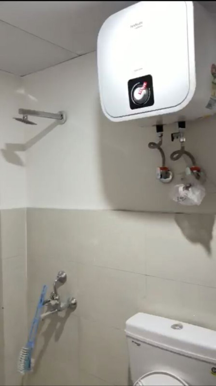 Bathroom, landmark-the-homes-81 2.5 Bedroom 645 Sq.Ft. Apartment In Sector 81 Gurgaon 10705505
