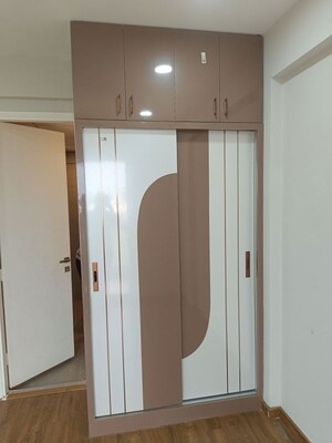 Building Lobby in 3 BHK Apartment at Signature Global City, Sector 37d – for Rent