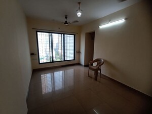 2 BHK Apartment For Rent in Pushpanjali Heights, Owale