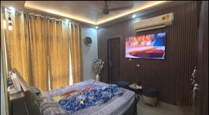 Bedroom in 3 BHK Apartment at Omaxe R2, Gomti Nagar – for Sale