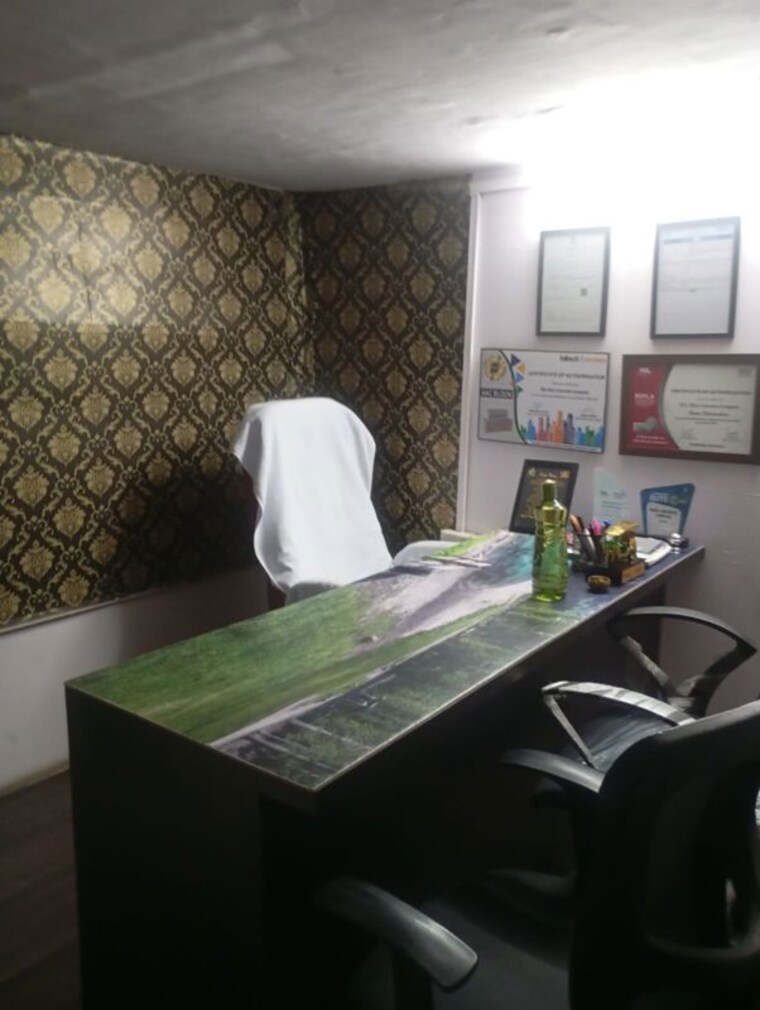 Team Area, haware-fantasia Commercial Office Space 198 Sq.Ft. In Vashi Sector 28 Navi Mumbai 10705528