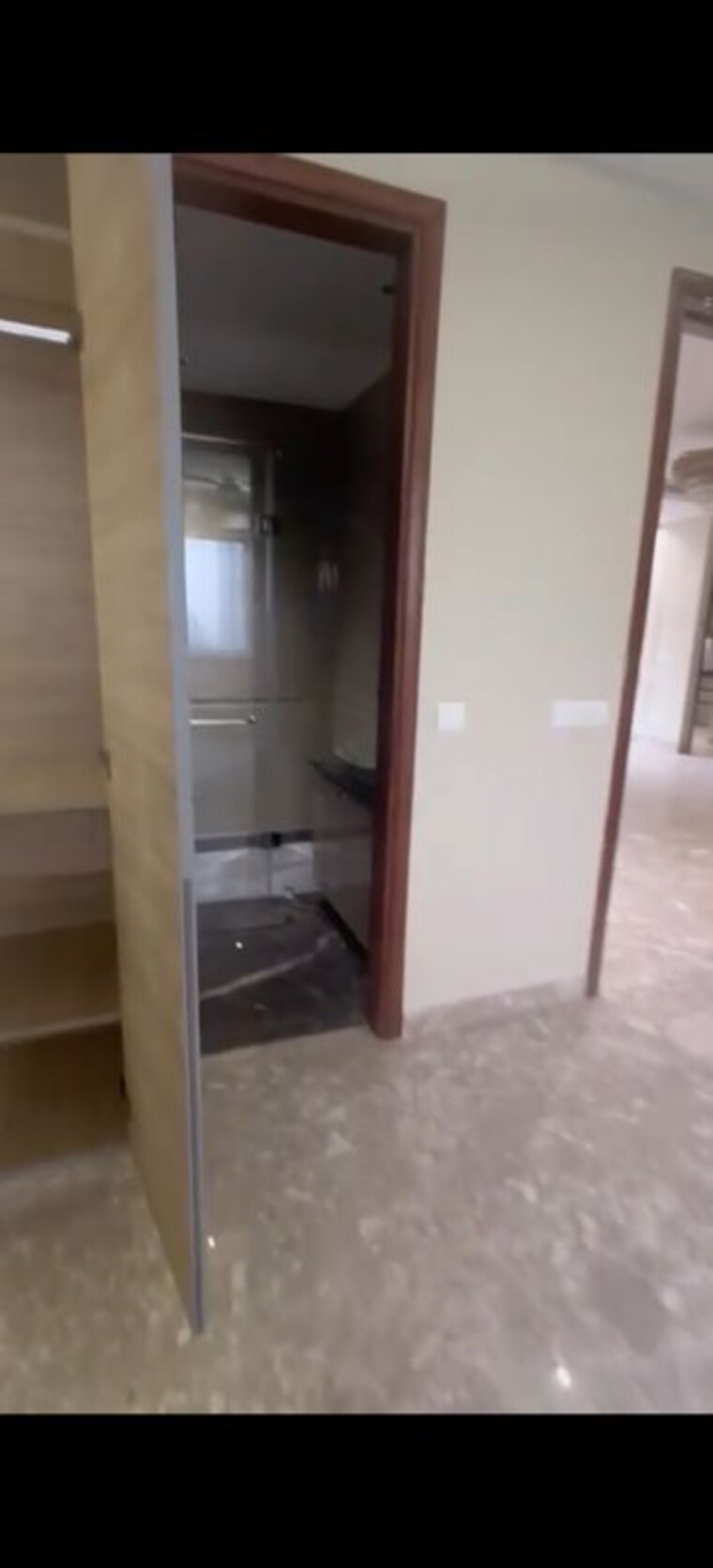 Bathroom, safdarjung enclave 3 Bedroom 175 Sq.Yd. Builder Floor In Safdarjung Enclave Delhi 10705538