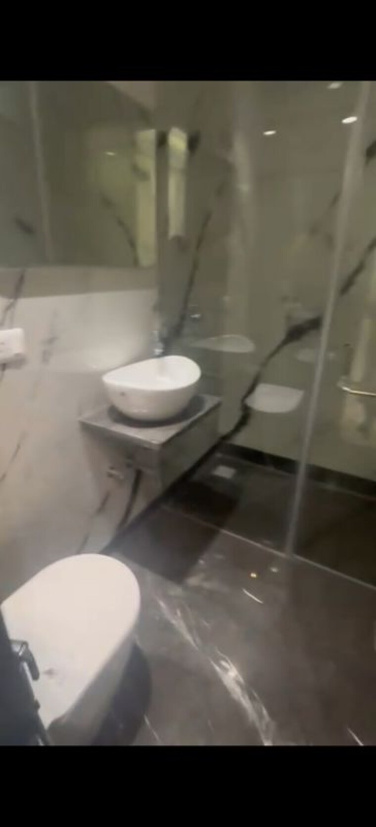 Bathroom, safdarjung enclave 3 Bedroom 175 Sq.Yd. Builder Floor In Safdarjung Enclave Delhi 10705538