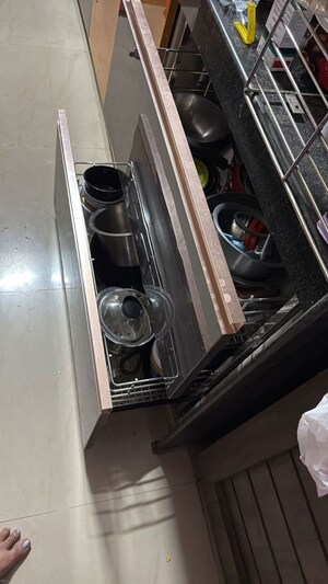 Furnished Amenities in 2 BHK Apartment at SD Bhalerao Prity Park, Owale – for Rent