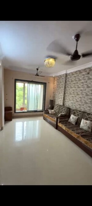 2 BHK Apartment For Rent in Preetam Park Apartment, Kandivali East