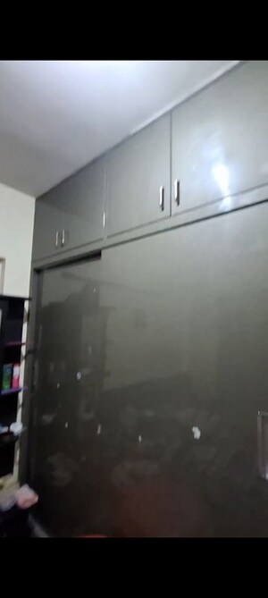 Furnished Amenities in 2 BHK Apartment at Bhoomi Hills, Kandivali East – for Rent