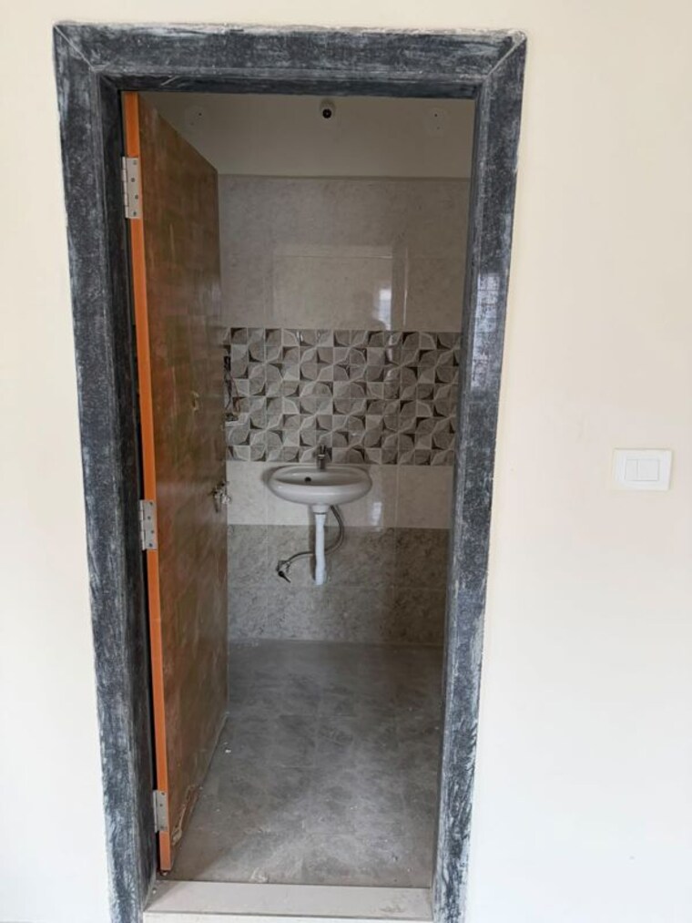 Bathroom, manikonda 3 Bedroom 1730 Sq.Ft. Apartment In Manikonda Hyderabad 10705580