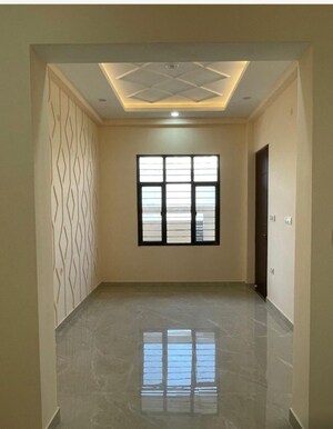 Room in 3.5 BHK Villa at Uattardhona – for Sale