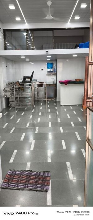  Shop For Rent in Thane West