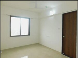 Room in 2 BHK Apartment at Raheja Woods, Kalyani Nagar – for Rent