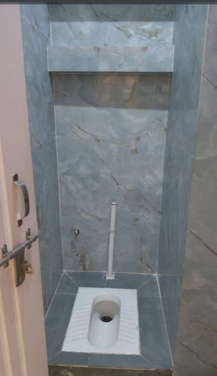 Bathroom, adhar khera 3 Bedroom 835 Sq.Ft. Villa In Adhar Khera Lucknow 10705613
