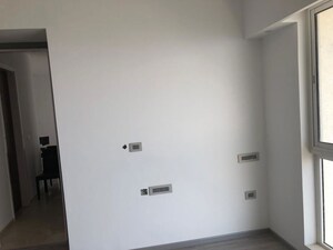 Room in 2 BHK Apartment at L&T Crescent Bay T2, Parel – for Rent