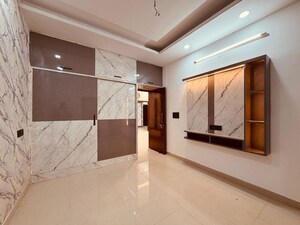 Room in 3 BHK Builder Floor at MS Enclave Zirakpur, Dhakoli – for Sale