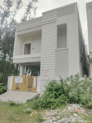 Independent House For Sale in Pedanagamayyapalem