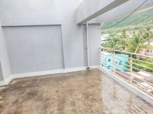 Room in  Apartment at Karanje – for Sale