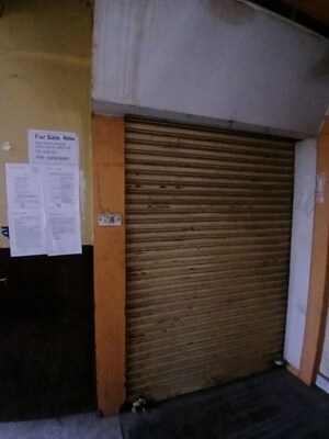   Shop at Krishna Nagar – for Sale