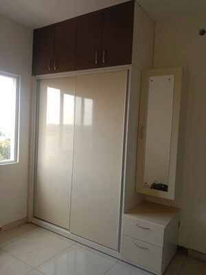 Room in  Apartment at Shriram WYT Field, Budigere – for Rent