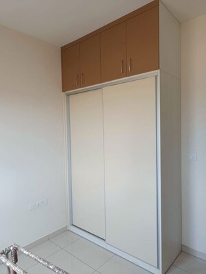 Room in  Apartment at Shriram WYT Field, Budigere – for Rent
