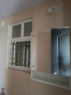 Room in  Apartment at Shriram WYT Field, Budigere – for Rent