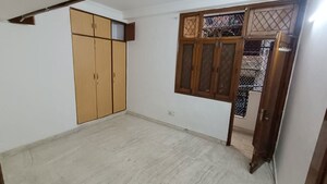 Room in 1 BHK Builder Floor at Malviya Nagar – for Rent