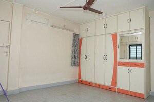 2 BHK Apartment For Sale in Vrindavan Complex Kothrud, Kothrud