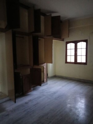 Room in  Independent House at Sachivalaya Colony – for Sale