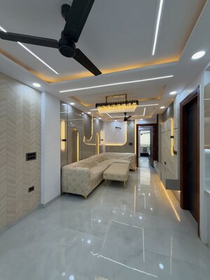 3 BHK Builder Floor For Sale in Uttam Nagar
