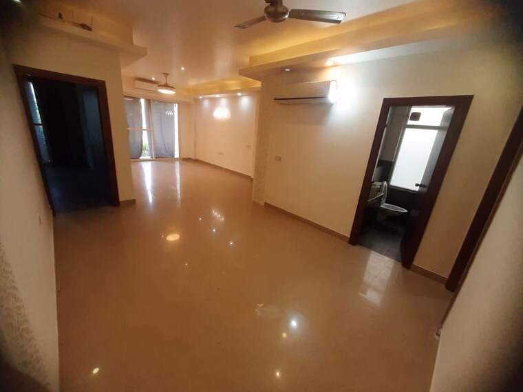 Room, ardee-city-palm-grove-heights 3.5 Bedroom 2260 Sq.Ft. Apartment In Sector 52 Gurgaon 10705931