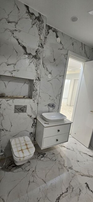 Bathroom in 4 BHK Builder Floor at Sector 43 – for Rent