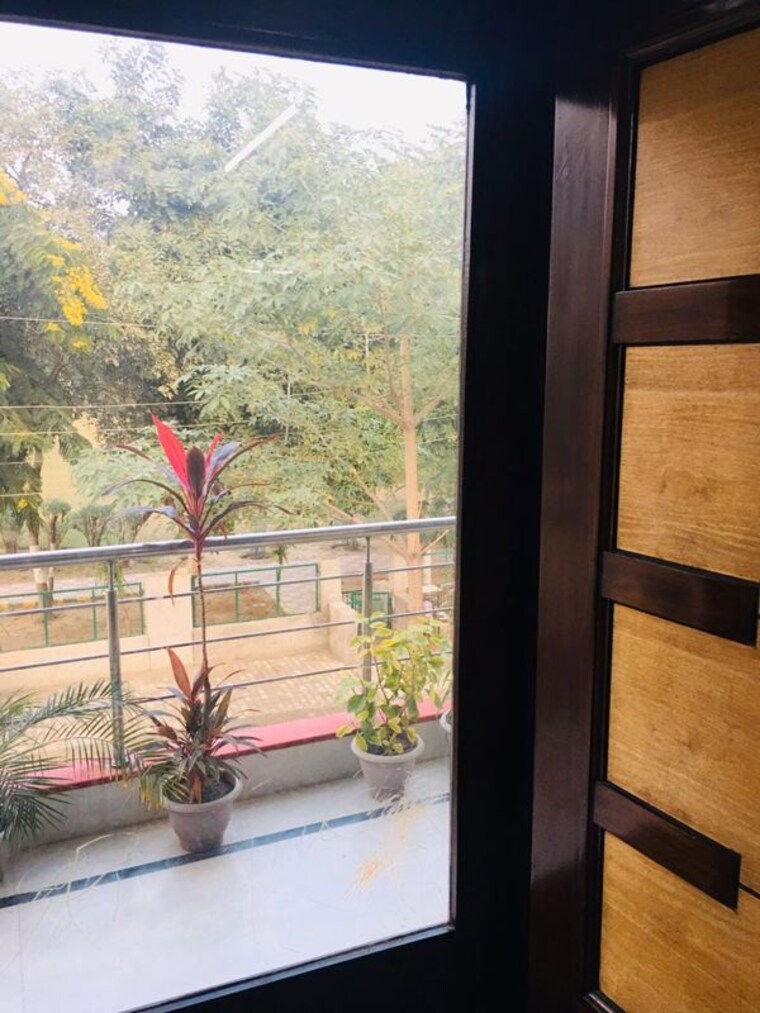Garden, sector 46 2 Bedroom 1150 Sq.Ft. Builder Floor In Sector 46 Gurgaon 10706015